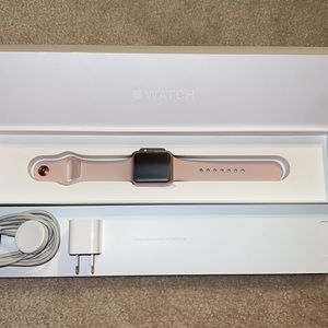 APPLE WATCH SERIES 1 | 38 mm case | Rose Gold Aluminum | Pink Sand Sport Band